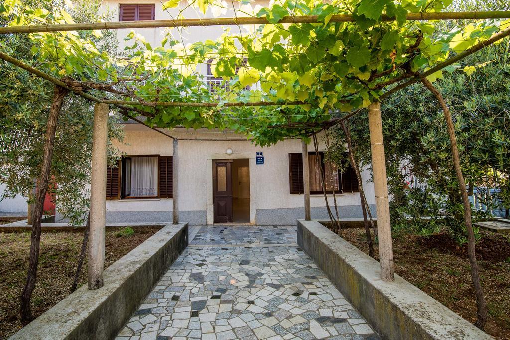 Apartment Ana 1 Malinska Ngoại thất bức ảnh