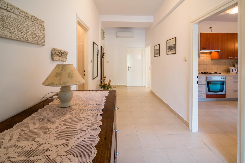 Apartment Ana 1 Malinska Ngoại thất bức ảnh