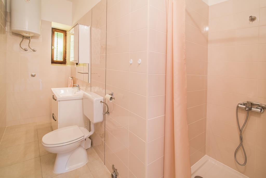 Apartment Ana 1 Malinska Ngoại thất bức ảnh