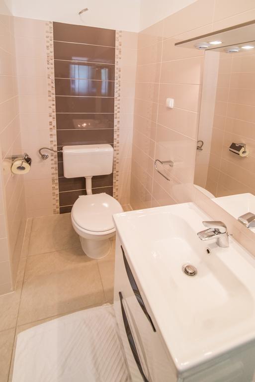 Apartment Ana 1 Malinska Ngoại thất bức ảnh